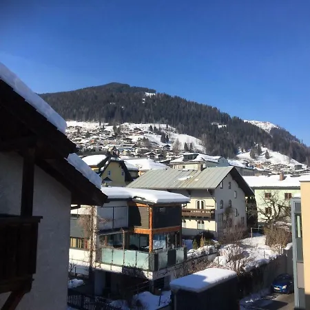 Penthouse Zell Am With And Mountain View